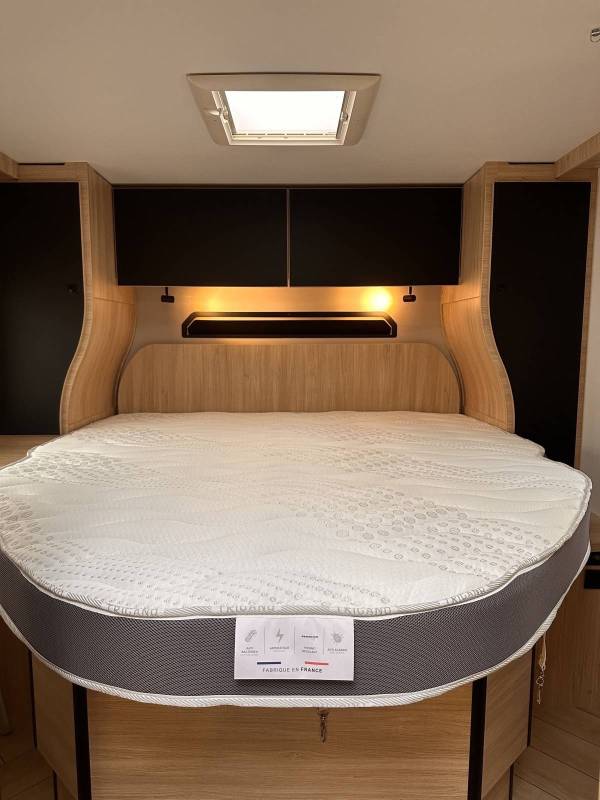 LOCATION CAMPING CAR DANS LES LANDES A SANGUINET PRES DE BISCARROSSE